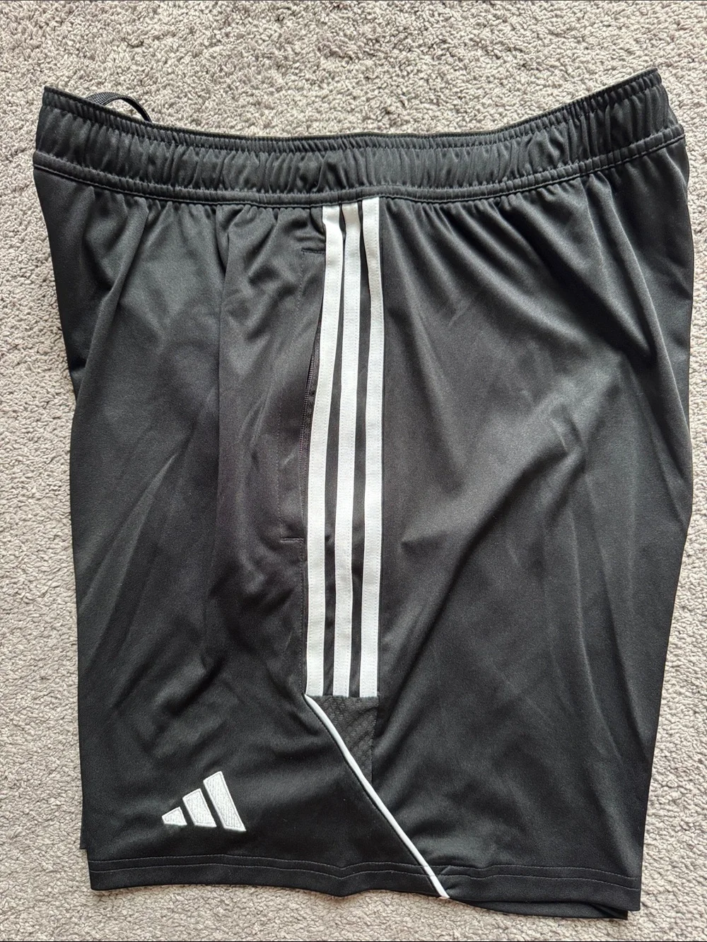 NWOT Men’s Adidas Tiro 23 League Short Black Size XL